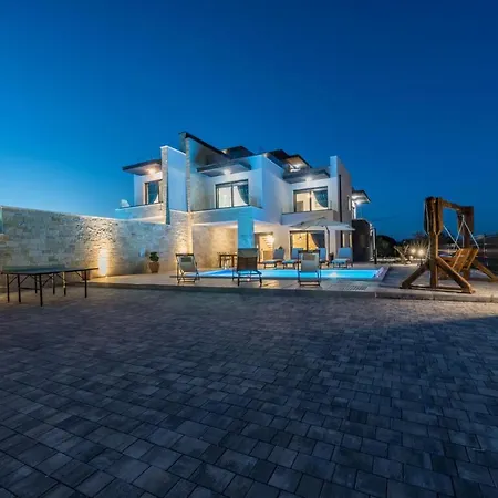 Oasis Villa